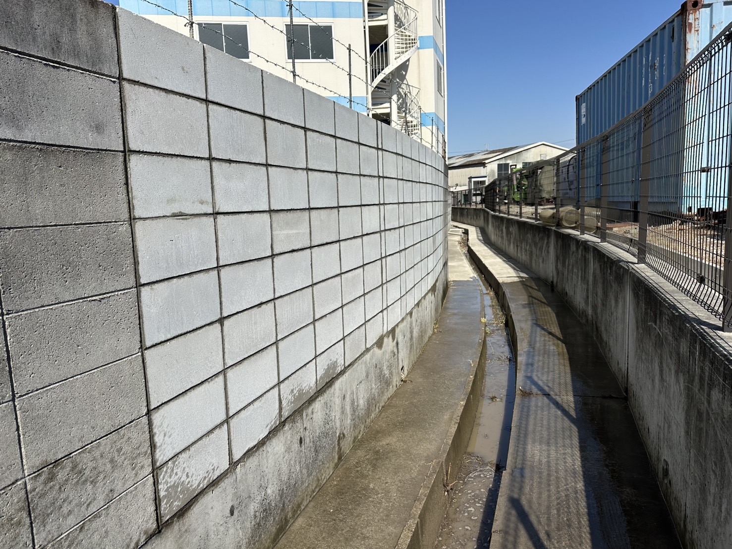 扇化学ブロック塀補修工事
